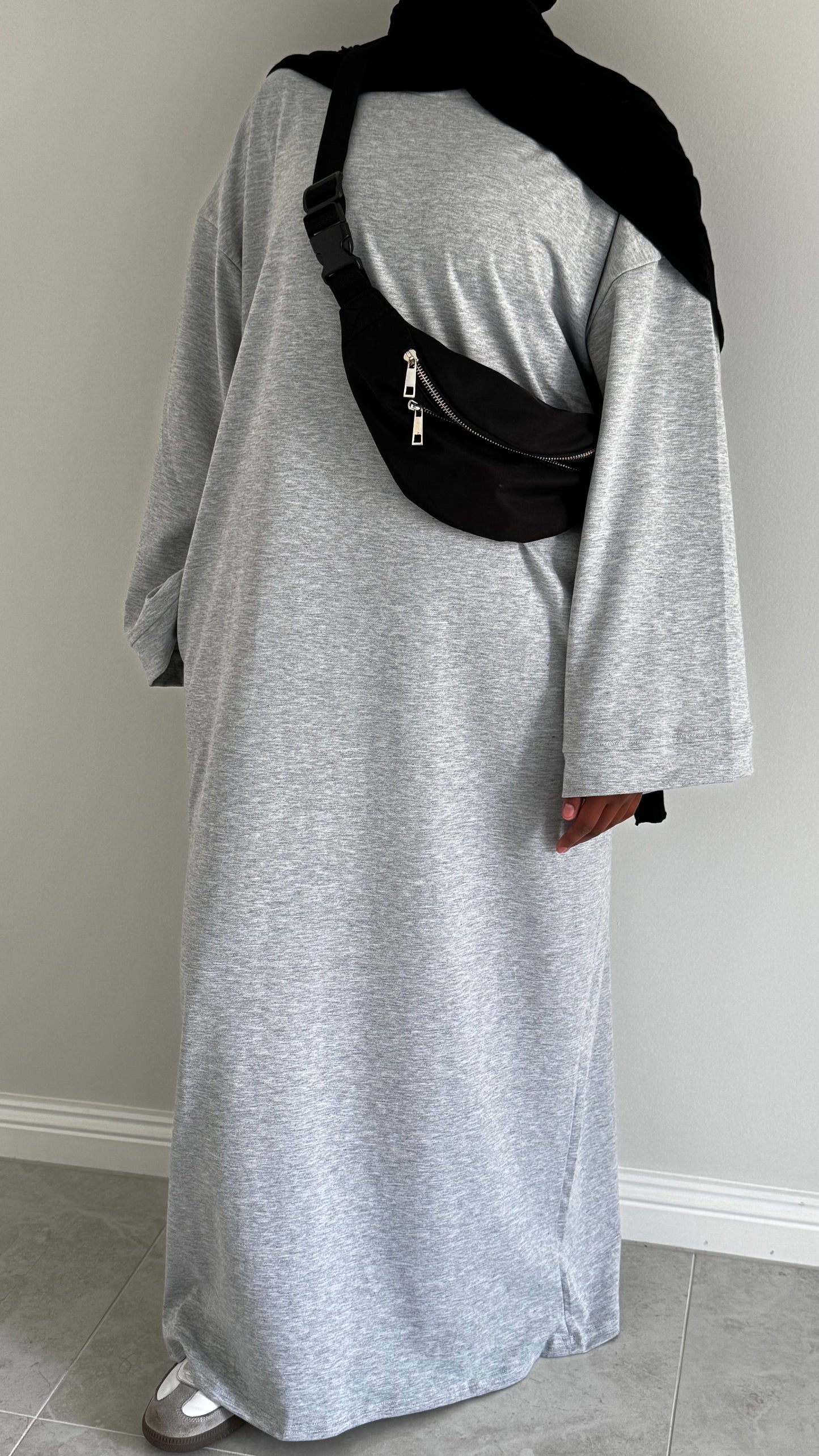 Tee Abaya - GREY